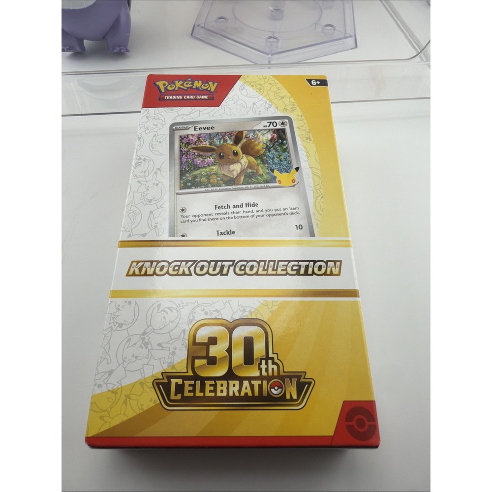 Pokemon TCG 30th Celebration Knock Out Collection - Picture 3 of 7